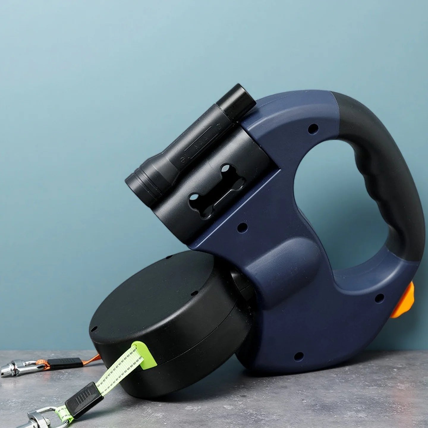 Woofly – Die Leine, die Spaziergänge mühelos und sicher macht